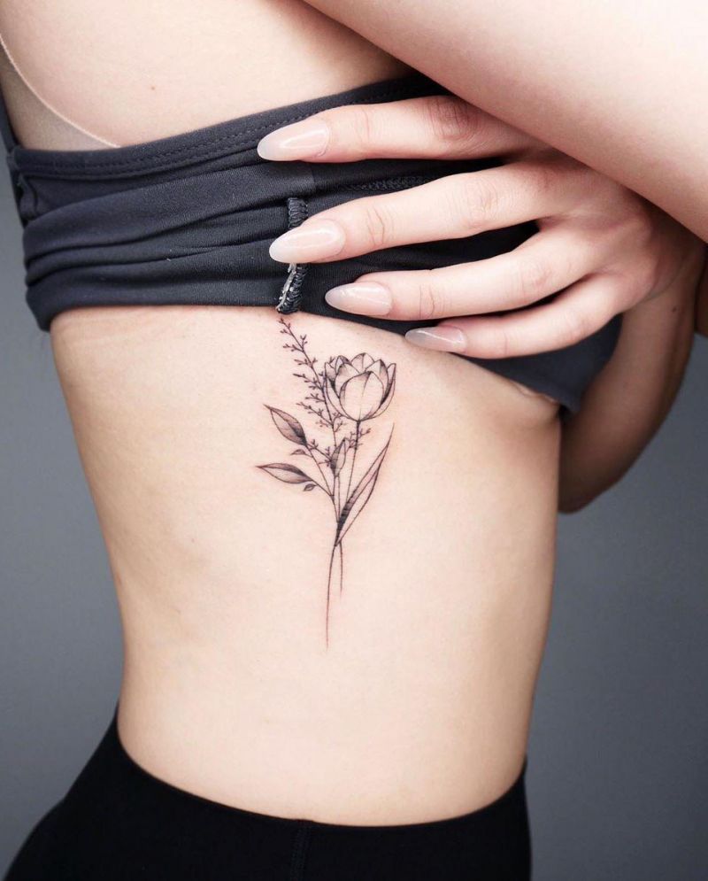 30 Elegant Tulip Tattoos for Women You Will Love