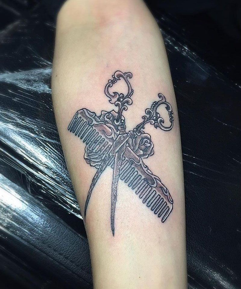 30 Pretty Comb Tattoos for Your Inspiration