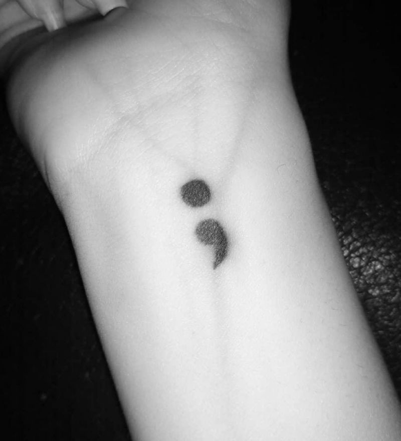 30 Fashionable Semicolon Tattoos Let Your Happiness Continue | Style VP