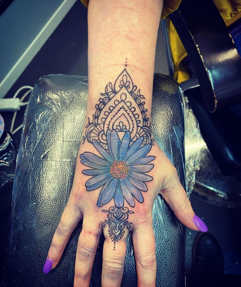30 Pretty Aster Tattoos for Your Inspiration | Style VP | Page 2