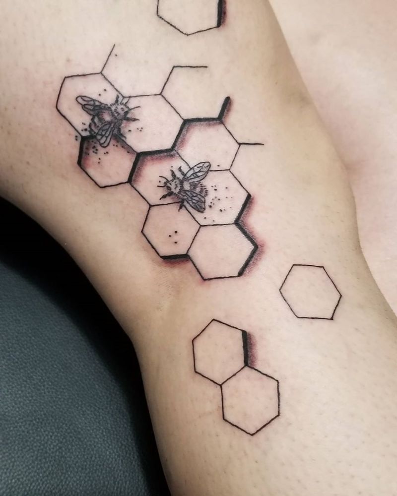 Honeycomb tattoo - milonano