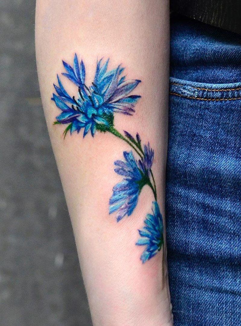 30 Pretty Cornflower Tattoos to Inspire You | Style VP